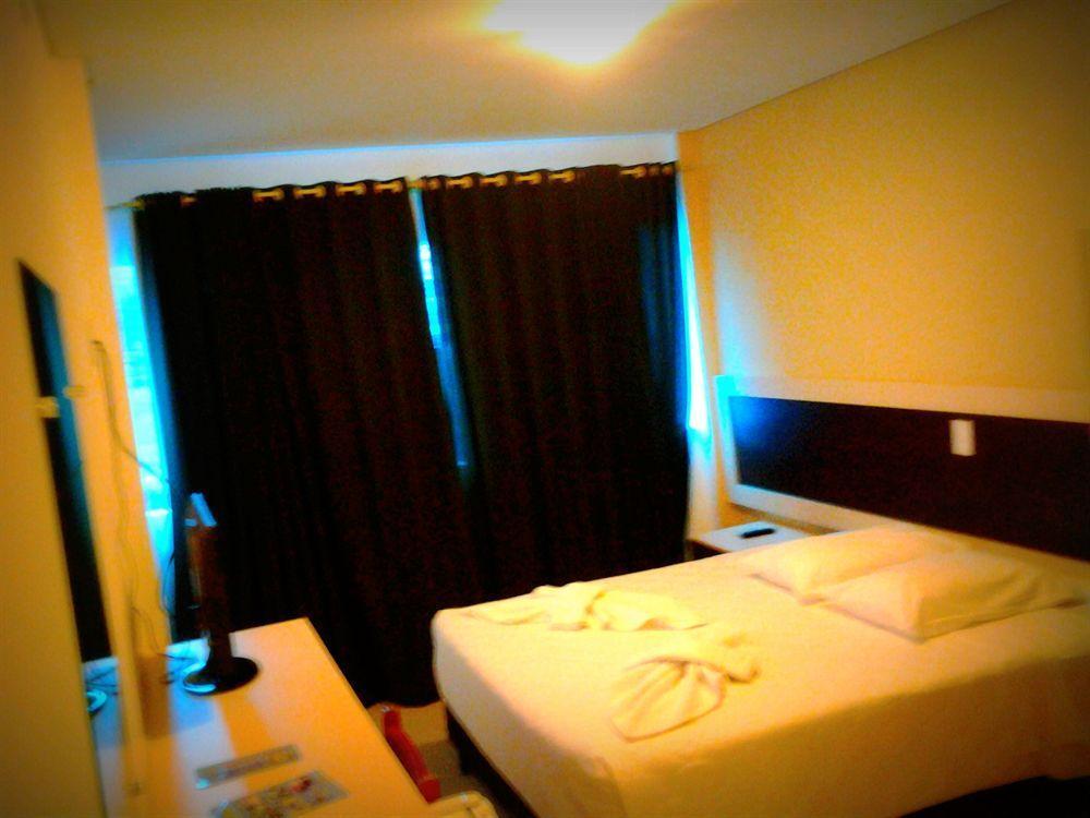 Hotel Cascata Das Pedras 포스두이구아수 외부 사진