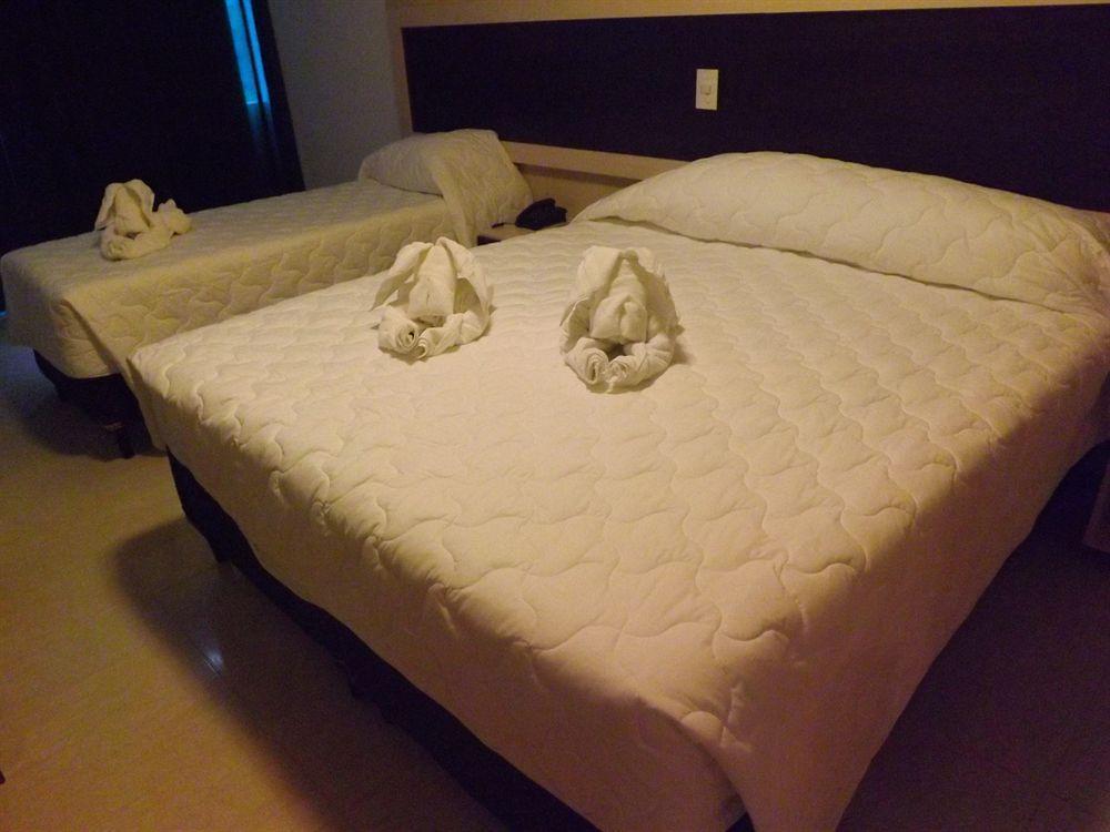 Hotel Cascata Das Pedras 포스두이구아수 외부 사진